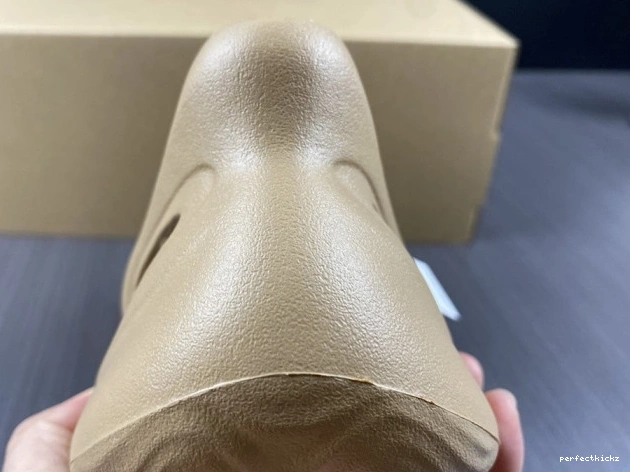 Foam Adidas Yeezy RNNR Ochre GW3354 0813